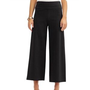 Dear Scarlett Black Cropped Wide Legged Pants